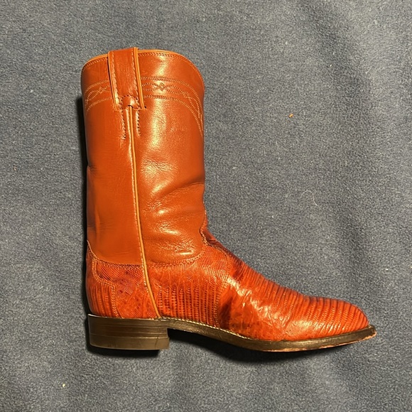 Justin Boots - Picture 5 of 9